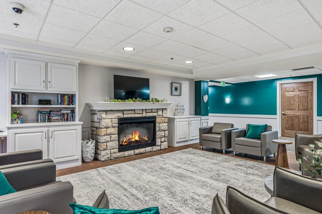 Strive Drug Recovery Of Fort Wayne Living Room